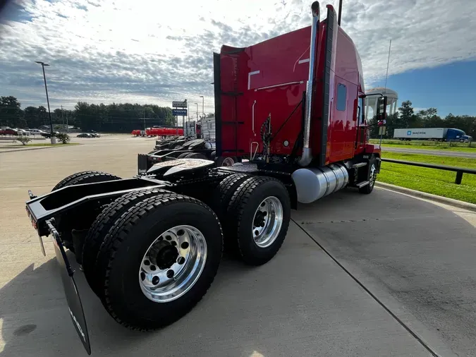 2025 MACK AN64T70