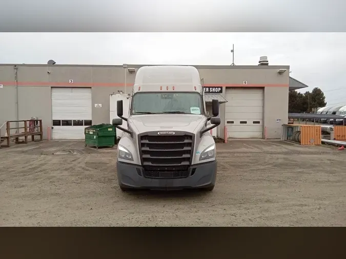 2024 Freightliner Cascadia 126dc1d8d656cc4fe452149181f33c0de2b