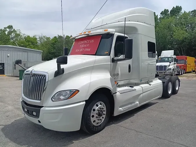 2019 NAVISTAR INTERNATIONAL LT625 SLPR CAB