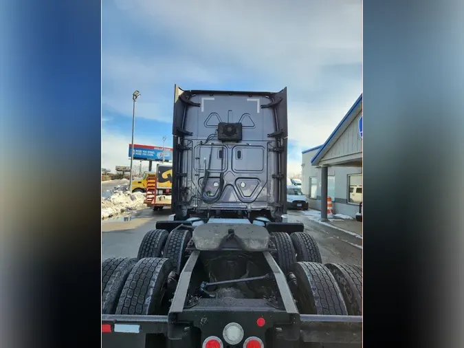 2022 FREIGHTLINER Cascadia 126dc1ea409f3004e16fe9cddb202ec3bbe