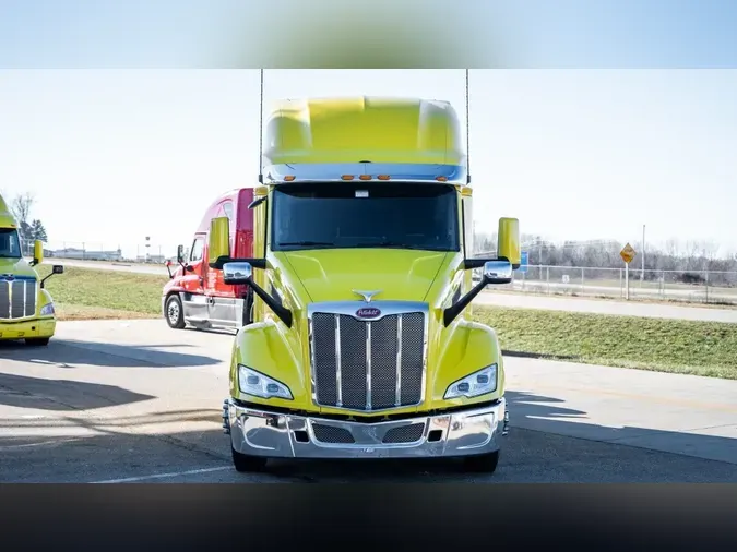 2024 PETERBILT 579