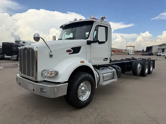 2023 Peterbilt 567