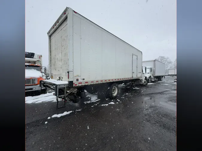 2020 FREIGHTLINER/MERCEDES M2 106