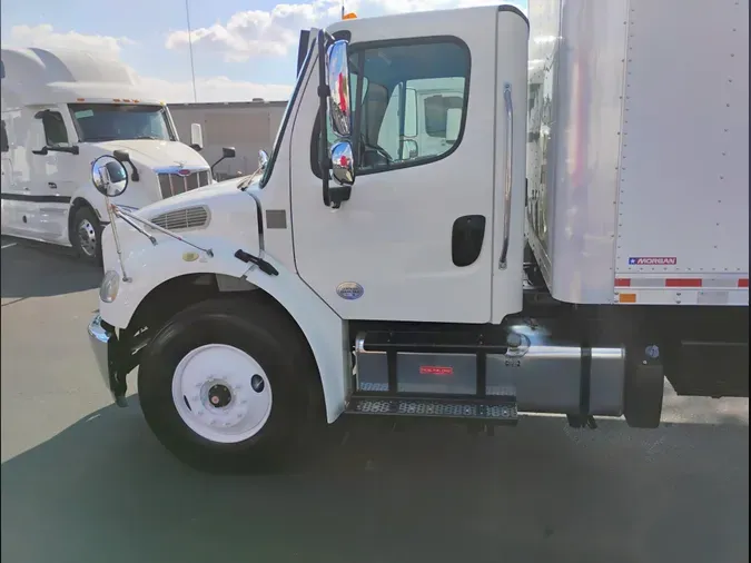 2019 Freightliner Business Class M2 106
