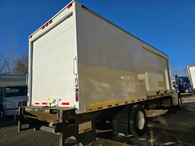 2016 FREIGHTLINER/MERCEDES M2 106