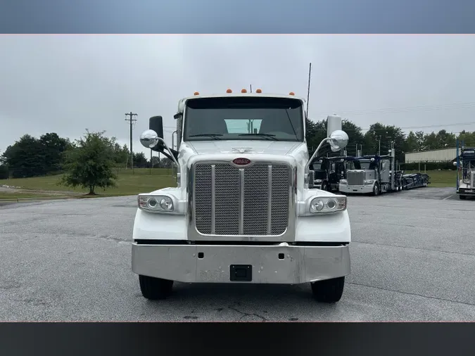 2020 Peterbilt 567