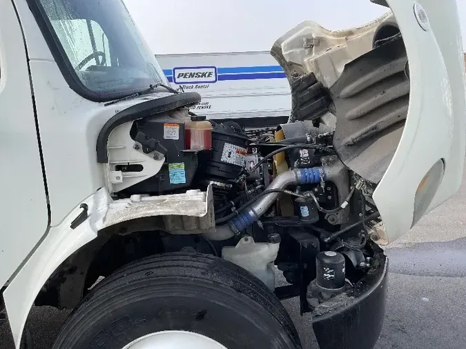 2018 Freightliner M2