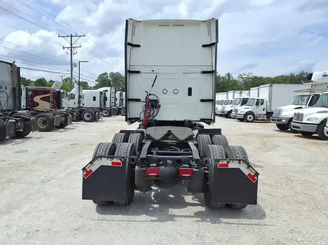 2020 NAVISTAR INTERNATIONAL LT625 SLPR CAB