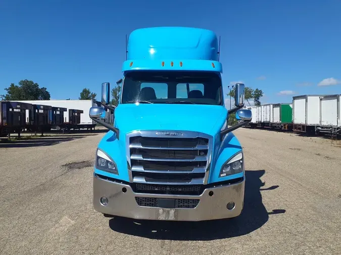 2020 FREIGHTLINER/MERCEDES NEW CASCADIA 126dc2b6c99f7dcf485fcc6d1f8d9d01c80