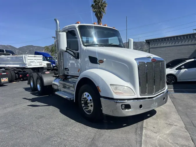 2020 Peterbilt 567