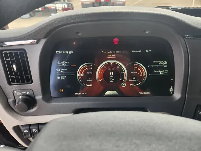 2023 PETERBILT 579