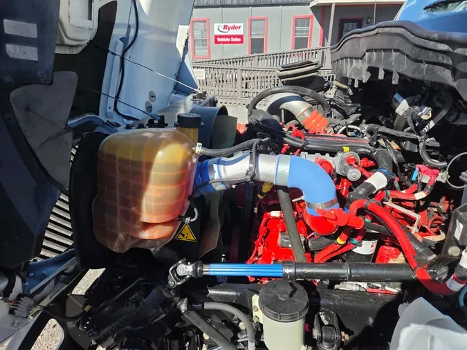 2020 NAVISTAR INTERNATIONAL MV607 (4X2)