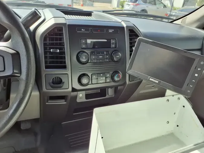 2017 FORD MOTOR COMPANY F350