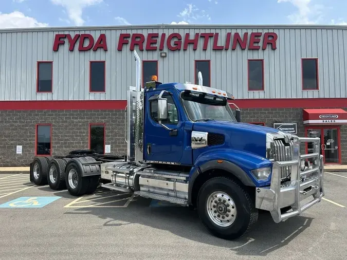 2023 Western Star 49X