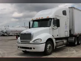 2016 FREIGHTLINER COLUMBIA 120