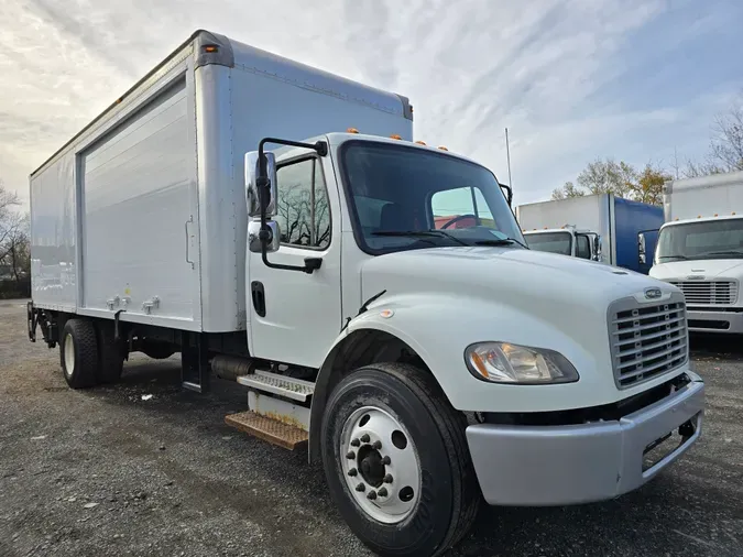 2016 FREIGHTLINER/MERCEDES M2 106