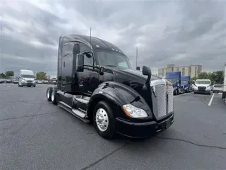 2021 KENWORTH T680