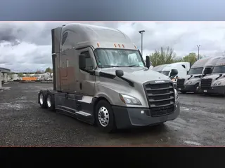2023 Freightliner Cascadia 126