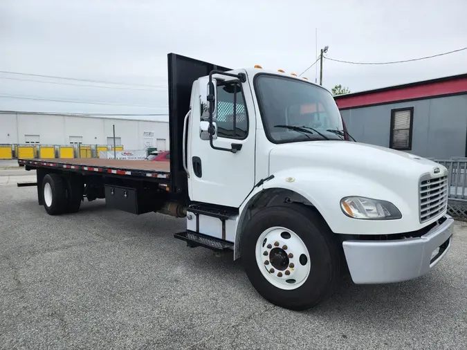 2016 FREIGHTLINER/MERCEDES M2 106