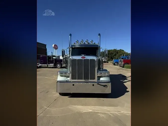 2026 PETERBILT 589