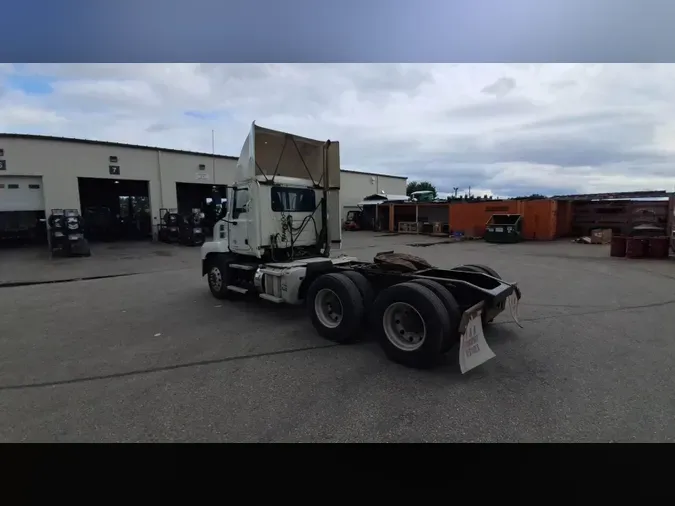 2020 Mack Anthemdc503ea720e97417a4addd7a9847d05b