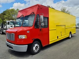 2017 FRTLR CUSTOM CHASSIS CORP MT-55 WALK-IN