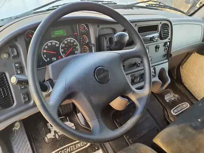 2019 FREIGHTLINER/MERCEDES M2 106