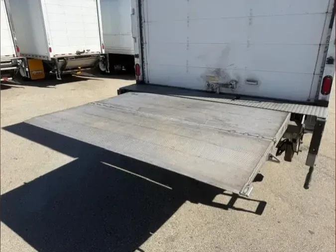 2020 Freightliner Business Class M2 106