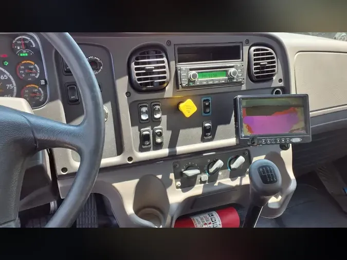 2019 FREIGHTLINER/MERCEDES M2 106dc55cde32f40aee82b3c3c7f302c0163