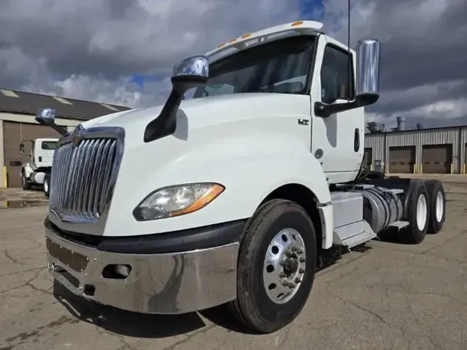 2018 International LT625