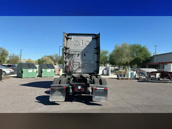 2024 Freightliner Cascadia 126dc5a13c47a4c00c22b696ebe738c0e81