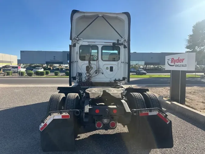 2017 FREIGHTLINER/MERCEDES CASCADIA 113dc5f04f2136dab07fb6ec1843dbe1d72