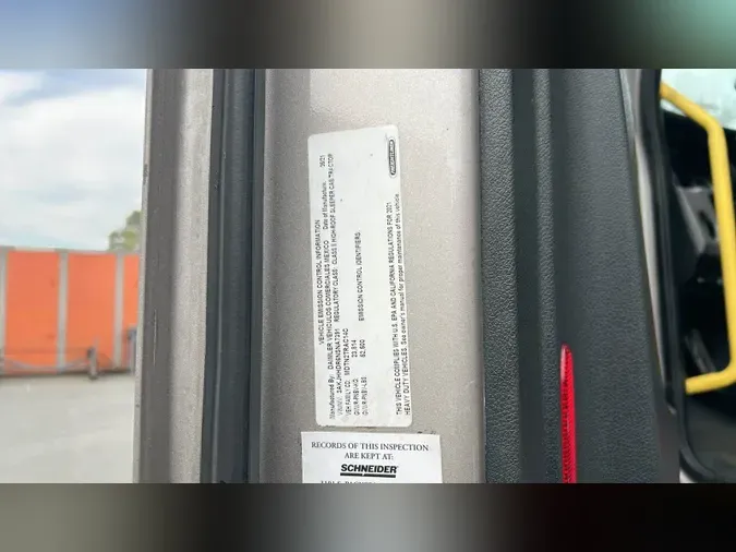 2022 Freightliner Cascadia 126