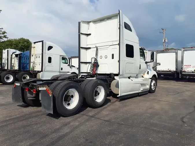 2020 NAVISTAR INTERNATIONAL LT625 SLPR CAB