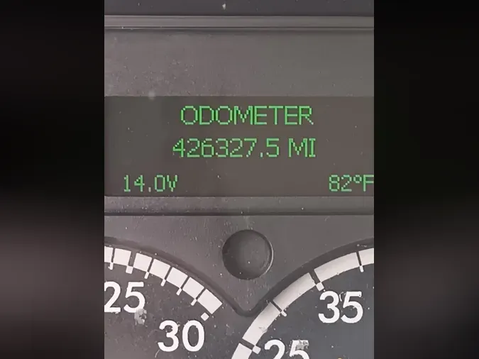 2020 FREIGHTLINER/MERCEDES M2 106