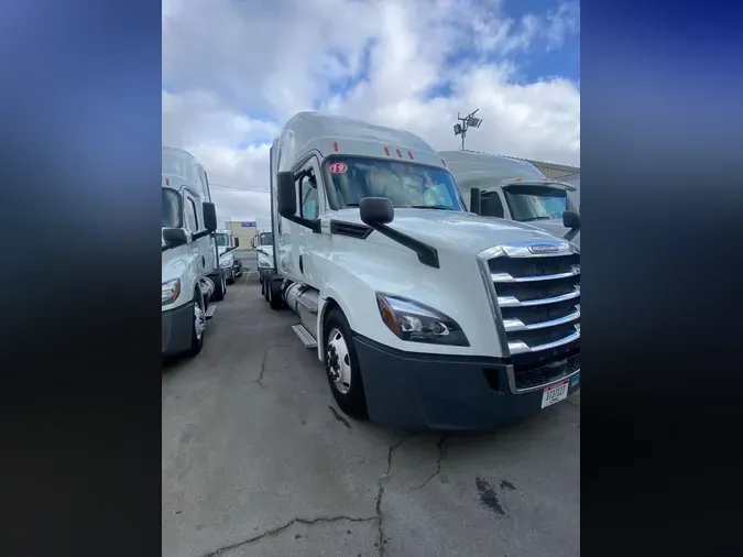 2019 FREIGHTLINER/MERCEDES NEW CASCADIA PX12664dc6f99553ad096347093d768f7b4bf18