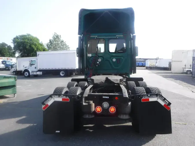 2017 FREIGHTLINER/MERCEDES CASCADIA 125