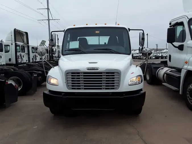 2018 FREIGHTLINER M2 106dc7528cf107cb92946efc9283ff1344b