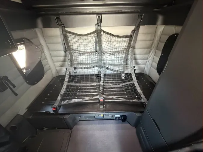 2022 Freightliner Cascadia 126