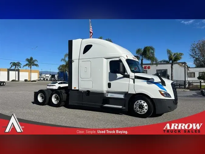 2021 FREIGHTLINER CA126