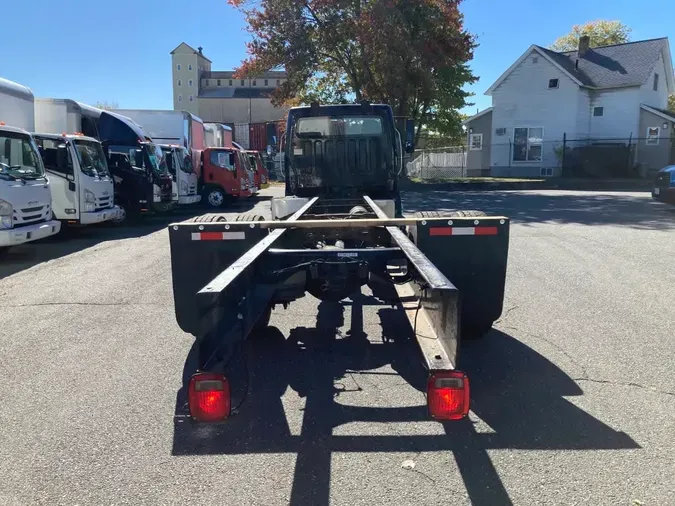 2017 FREIGHTLINER/MERCEDES M2 106