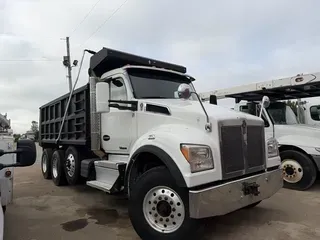 2020 KENWORTH T880