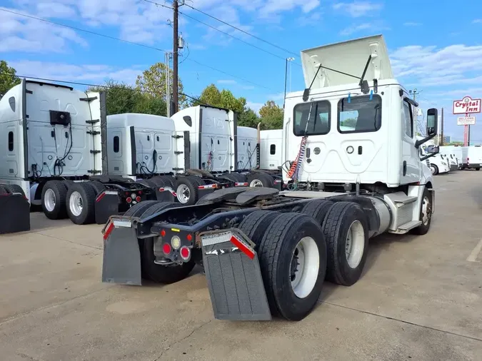 2020 FREIGHTLINER/MERCEDES NEW CASCADIA PX12664dc86805205e191e4ea3263b2bbc257c8