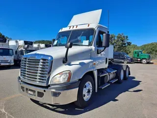 2020 FREIGHTLINER/MERCEDES CASCADIA 125
