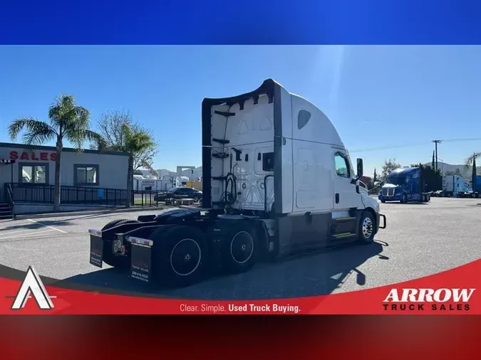 2022 FREIGHTLINER CA126