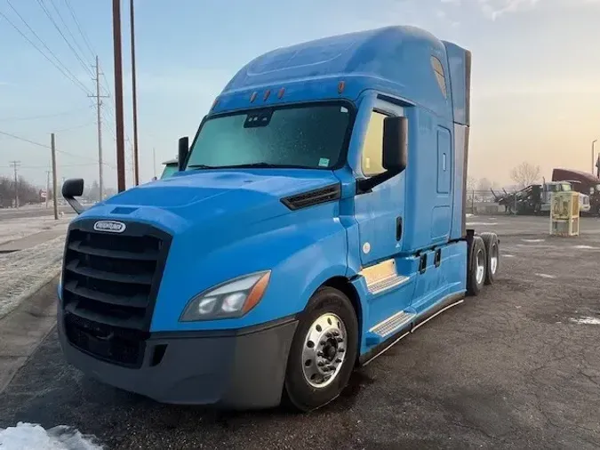 2022 Freightliner Cascadia