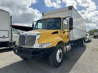 2013 INTERNATIONAL DURASTAR 4300