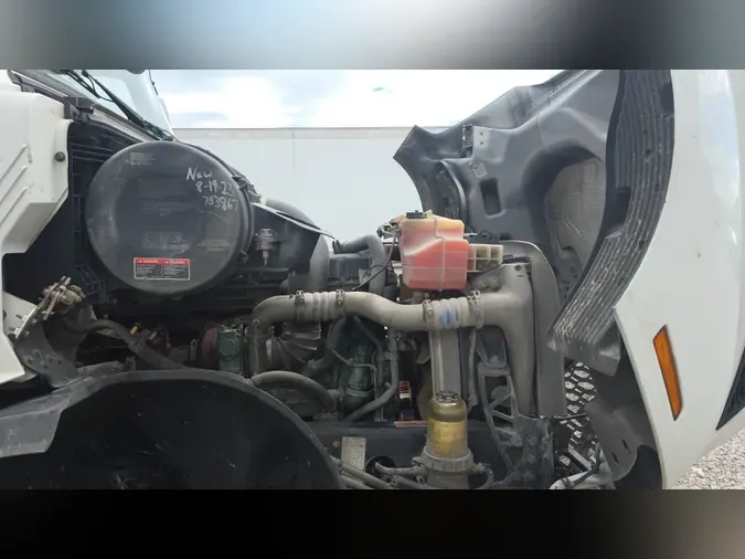 2018 Volvo VNL300