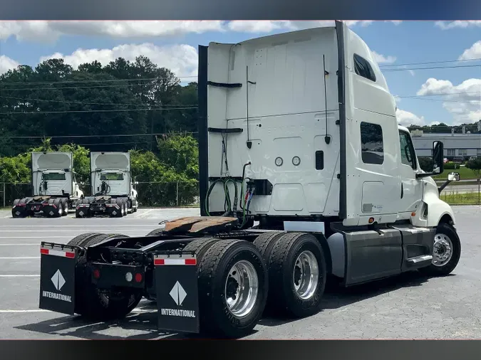 2022 INT LT625 6x4