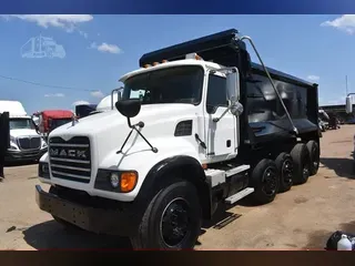 2006 MACK GRANITE CV713